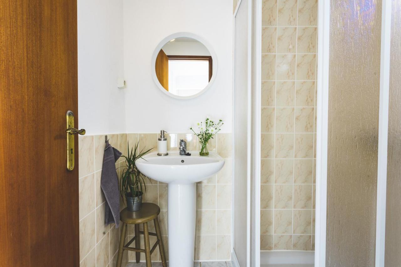 Soulsurfcamp Portugal Bed and Breakfast Peniche Εξωτερικό φωτογραφία